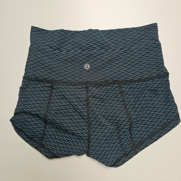 Short Lululemon - Imagen 4