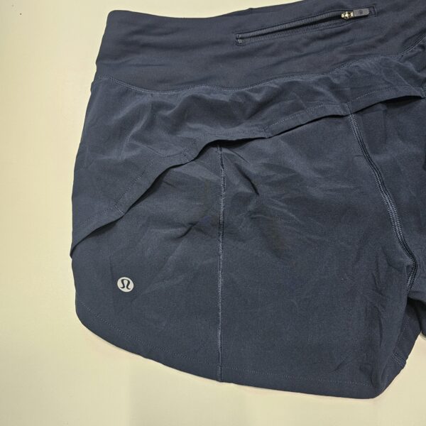 Short Lululemon - Imagen 3