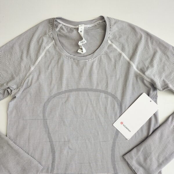 Playera Lululemon - Imagen 2