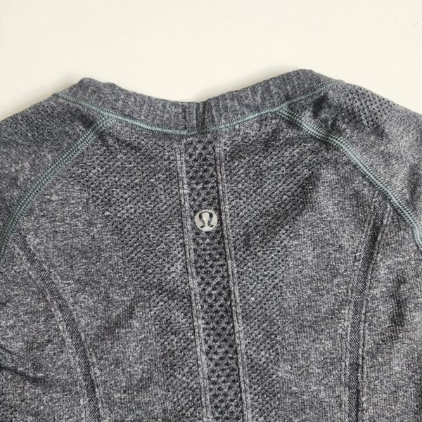 Playera Lululemon - Imagen 3