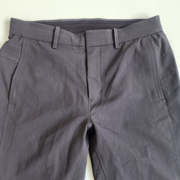 Pantalón Lululemon 32 - Imagen 2