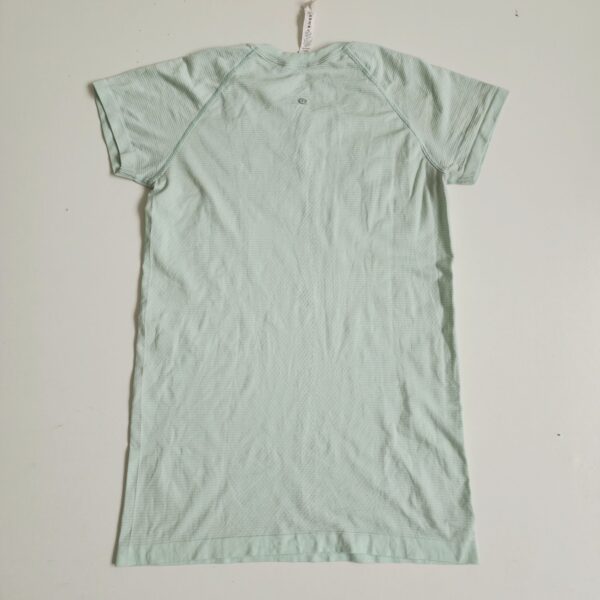 Playera Lululemon - Imagen 4