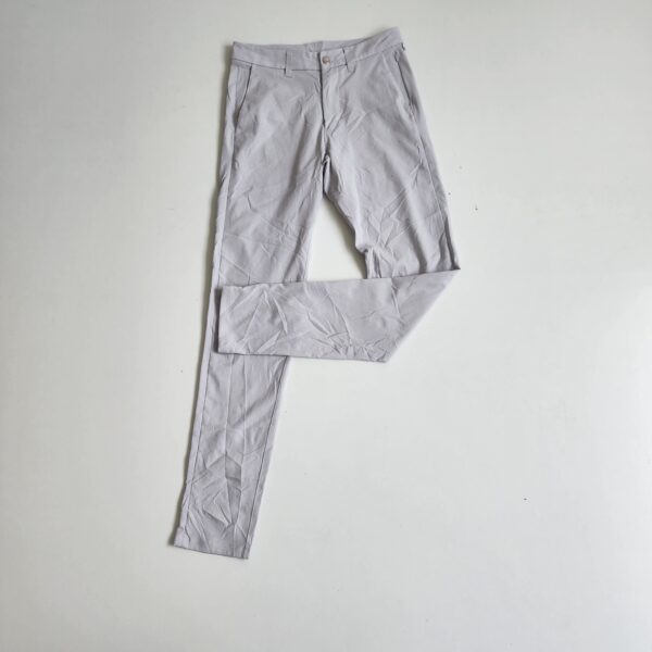 Pantalón Lululemon 28