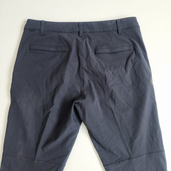 Pantalón Lululemon 33 - Imagen 4