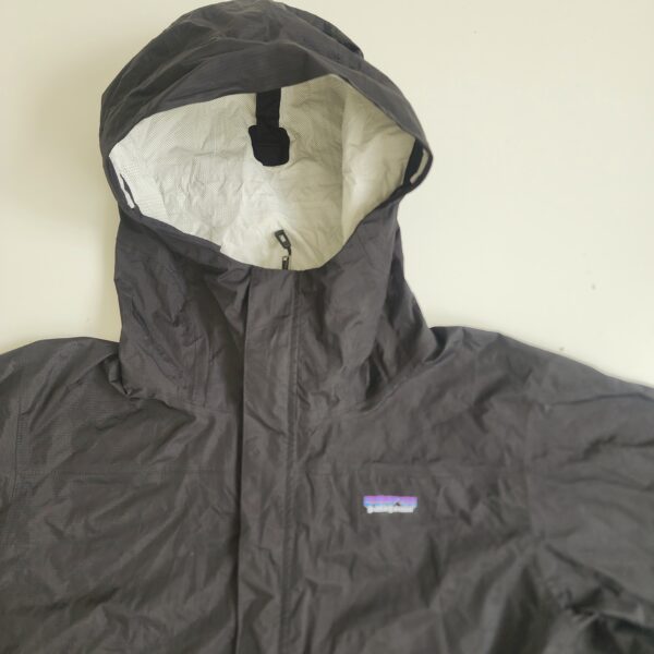 Chumpa impermeable Patagonia - Imagen 2