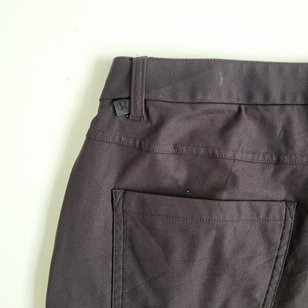 Pantalón Lululemon 32 - Imagen 3