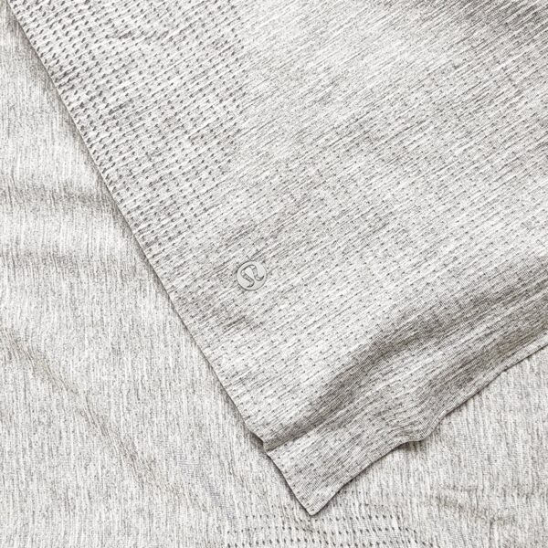Playera Lululemon - Imagen 3