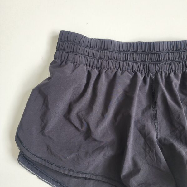 Short Lululemon - Imagen 2