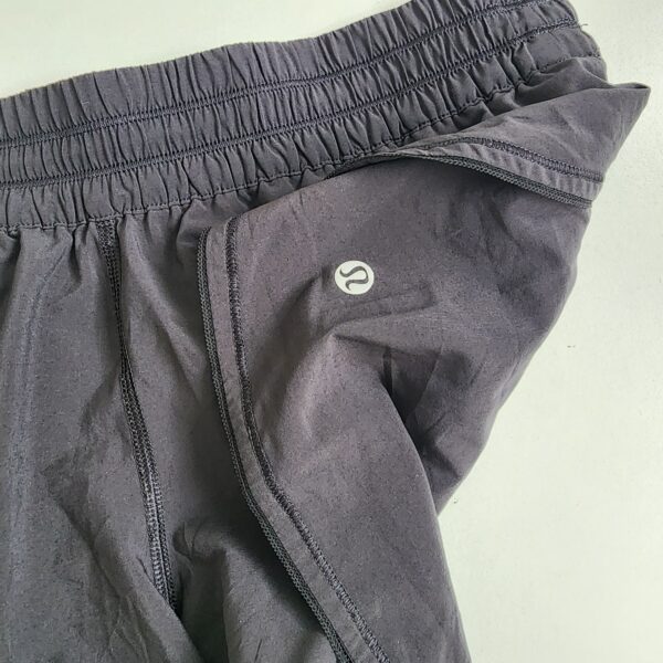 Short Lululemon - Imagen 3