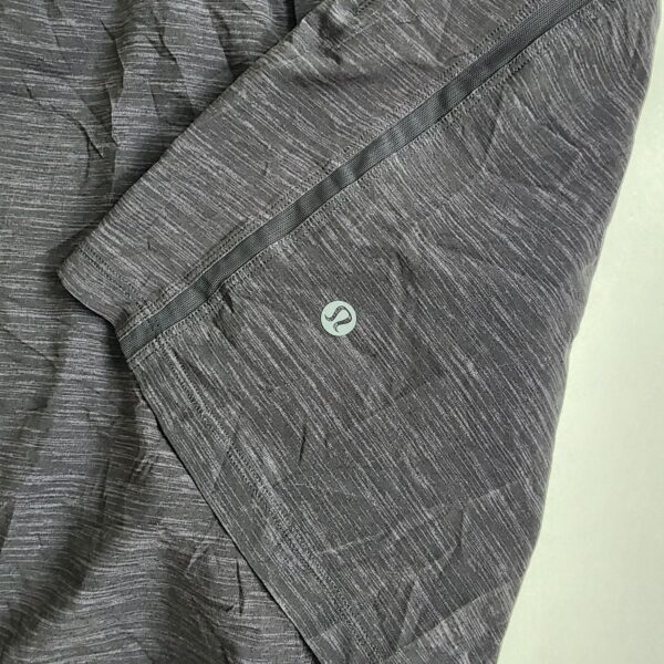 Short Lululemon - Imagen 3