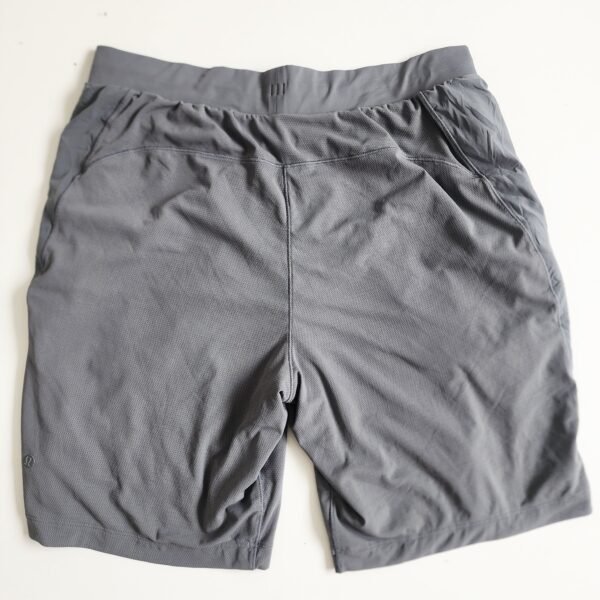 Short Lululemon - Imagen 4