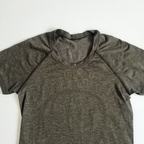 Playera Lululemon - Imagen 2