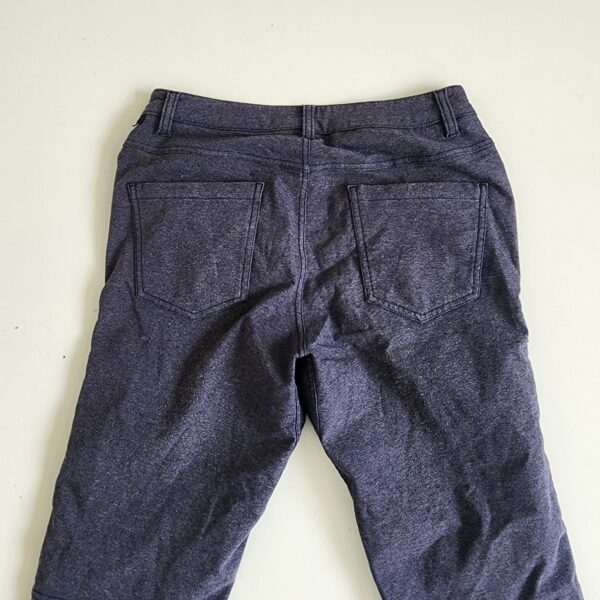 Pantalón Lululemon 28 - Imagen 4
