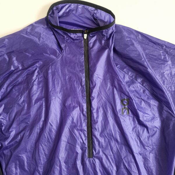 Chumpa rompevientos Lululemon - Imagen 2