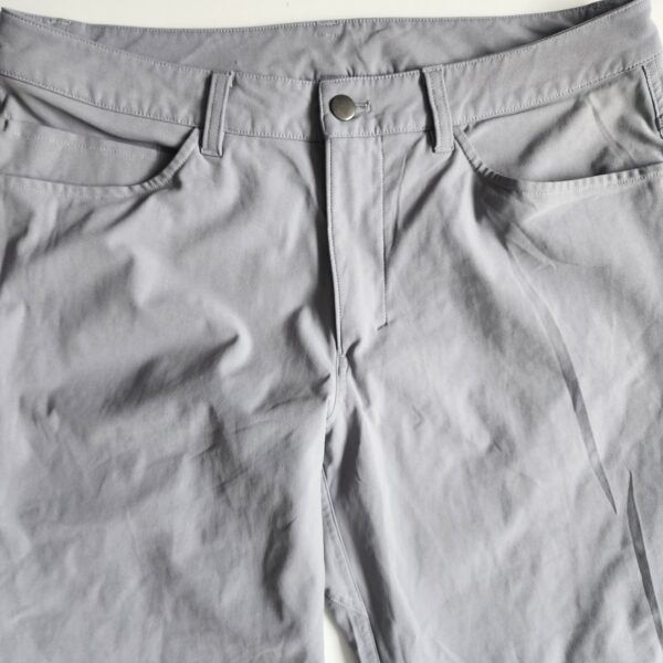 Pantalón Lululemon 32 - Imagen 2