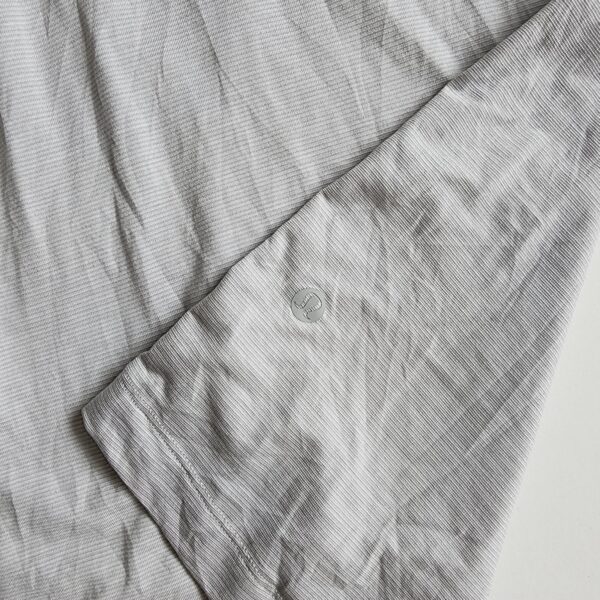 Playera Lululemon - Imagen 3
