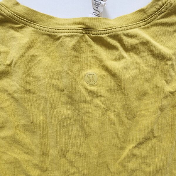 Playera Lululemon - Imagen 3