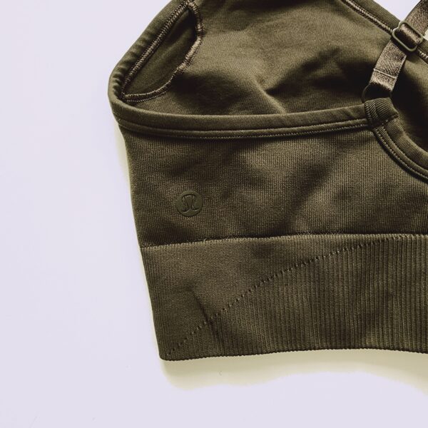Top Lululemon - Imagen 3