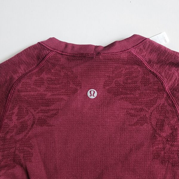 Playera Lululemon - Imagen 3
