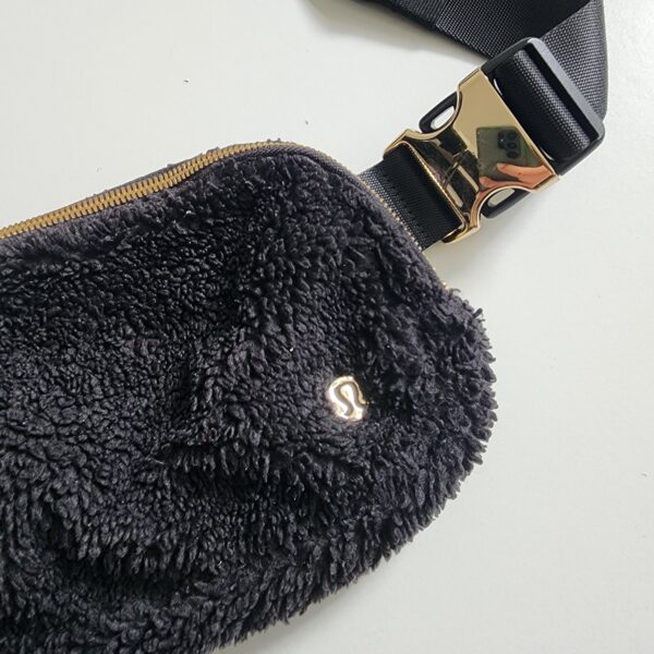 Cangurera teddy Lululemon - Imagen 2