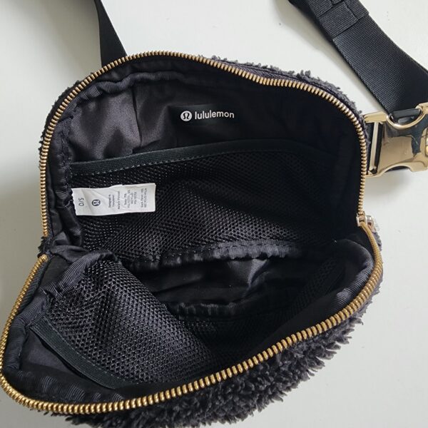 Cangurera teddy Lululemon - Imagen 3