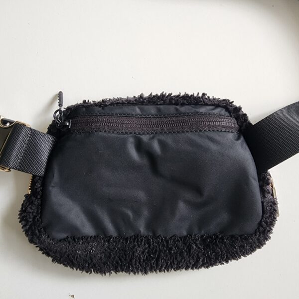 Cangurera teddy Lululemon - Imagen 4