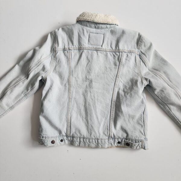 Chumpa Levi's - Imagen 4