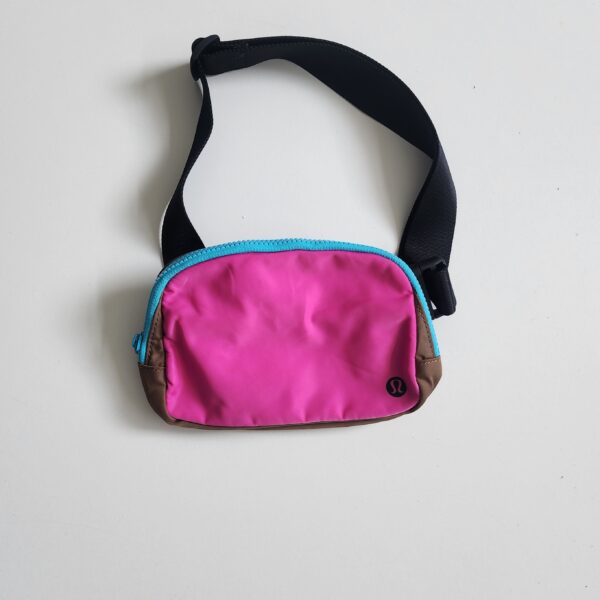 Cangurera Lululemon