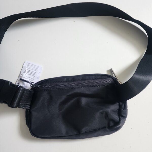 Cangurera Lululemon - Imagen 3