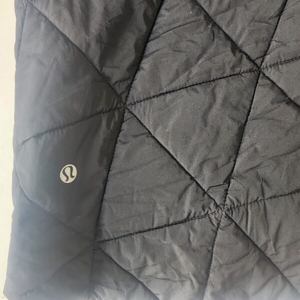 Chumpa Lululemon - Imagen 4