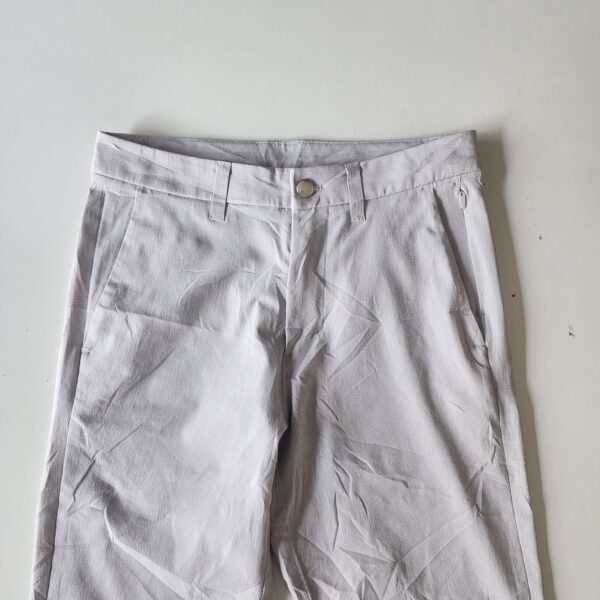 Pantalón Lululemon 28 - Imagen 2