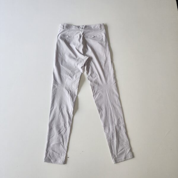 Pantalón Lululemon 28 - Imagen 4