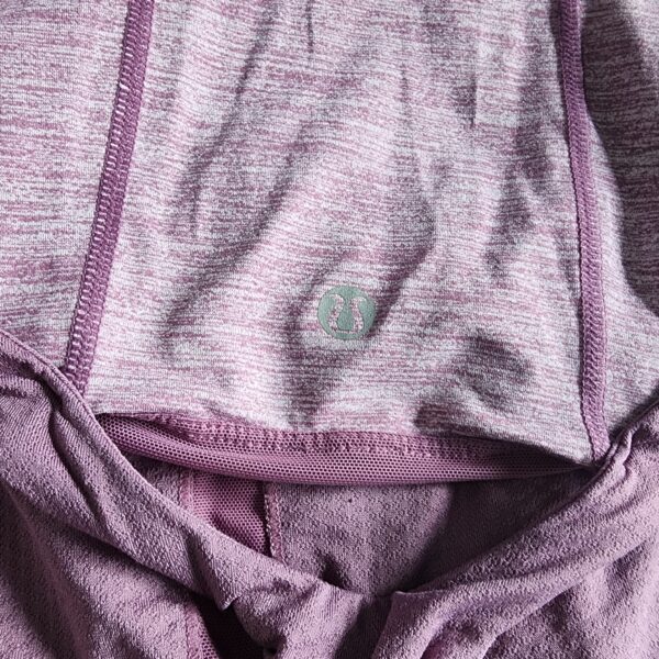 Camiseta Lululemon - Imagen 3