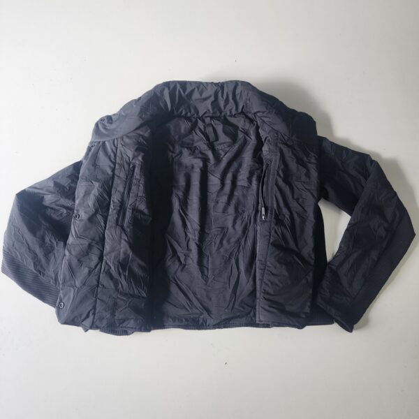 Chumpa Lululemon - Imagen 3