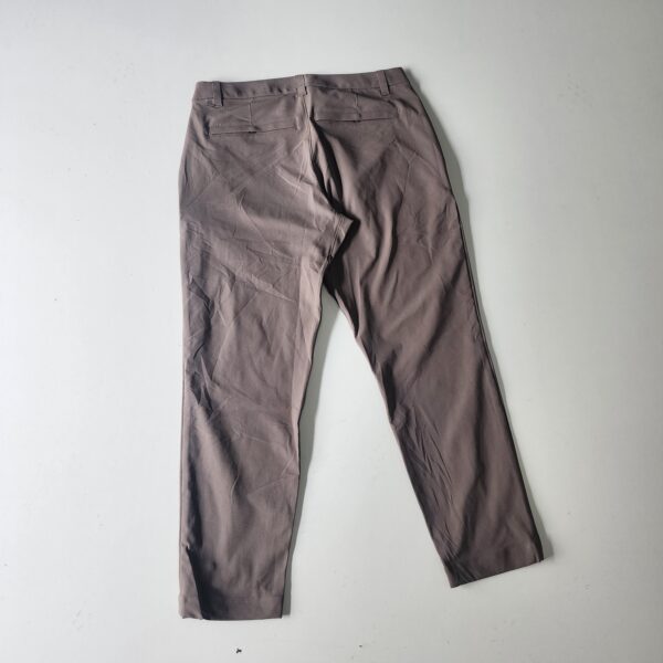 Pantalón Lululemon - Imagen 4