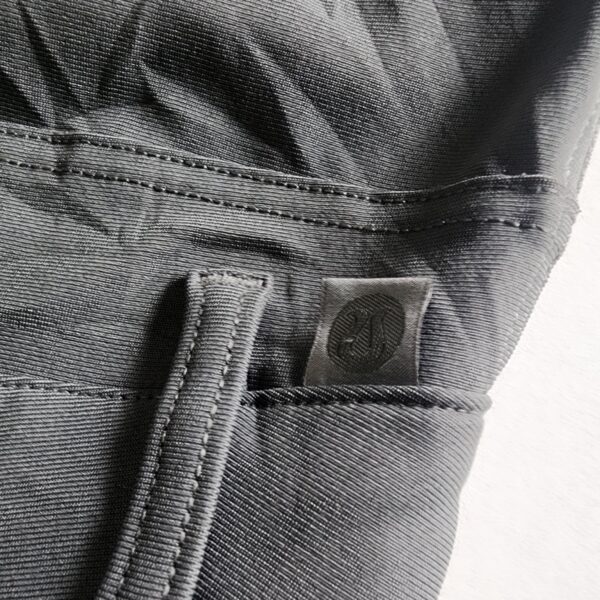 Pantalón Lululemon - Imagen 3