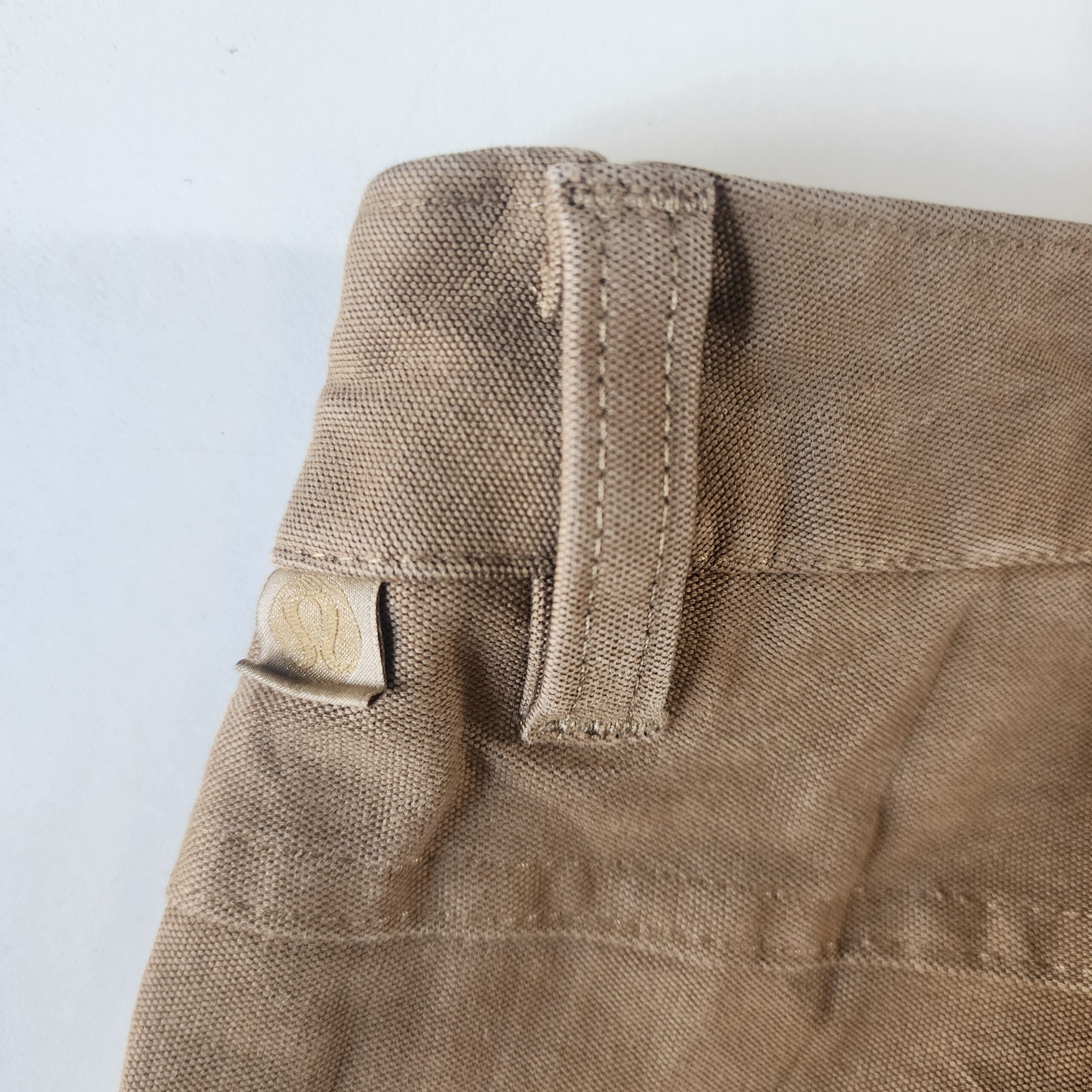 Pantalón Lululemon - Imagen 3