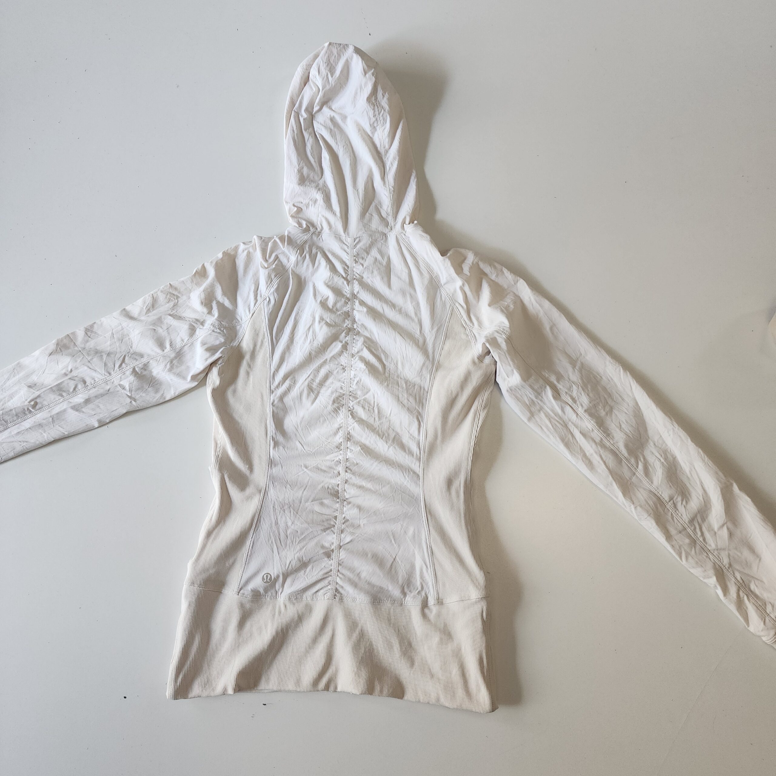 Chumpa Lululemon - Imagen 5