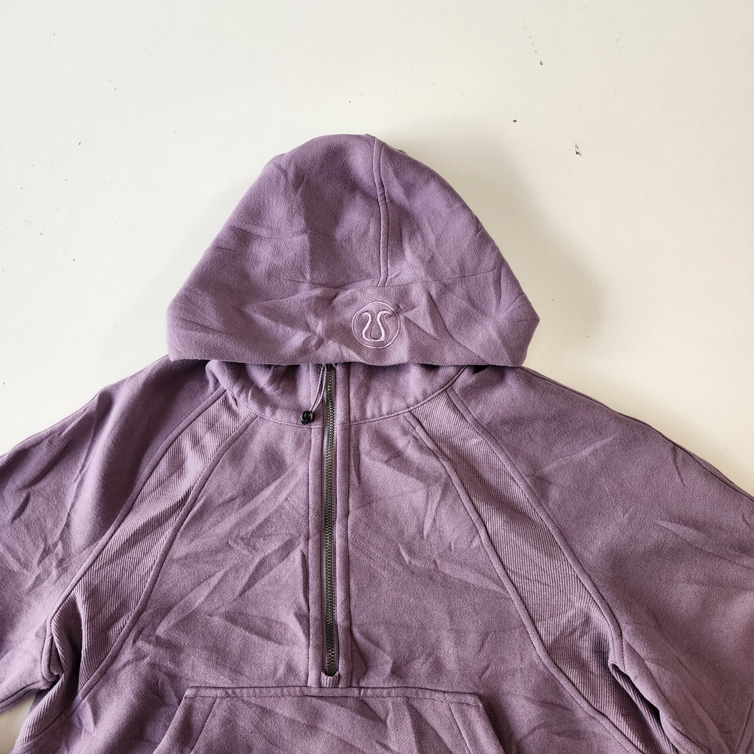 Hoodie Lululemon - Imagen 2