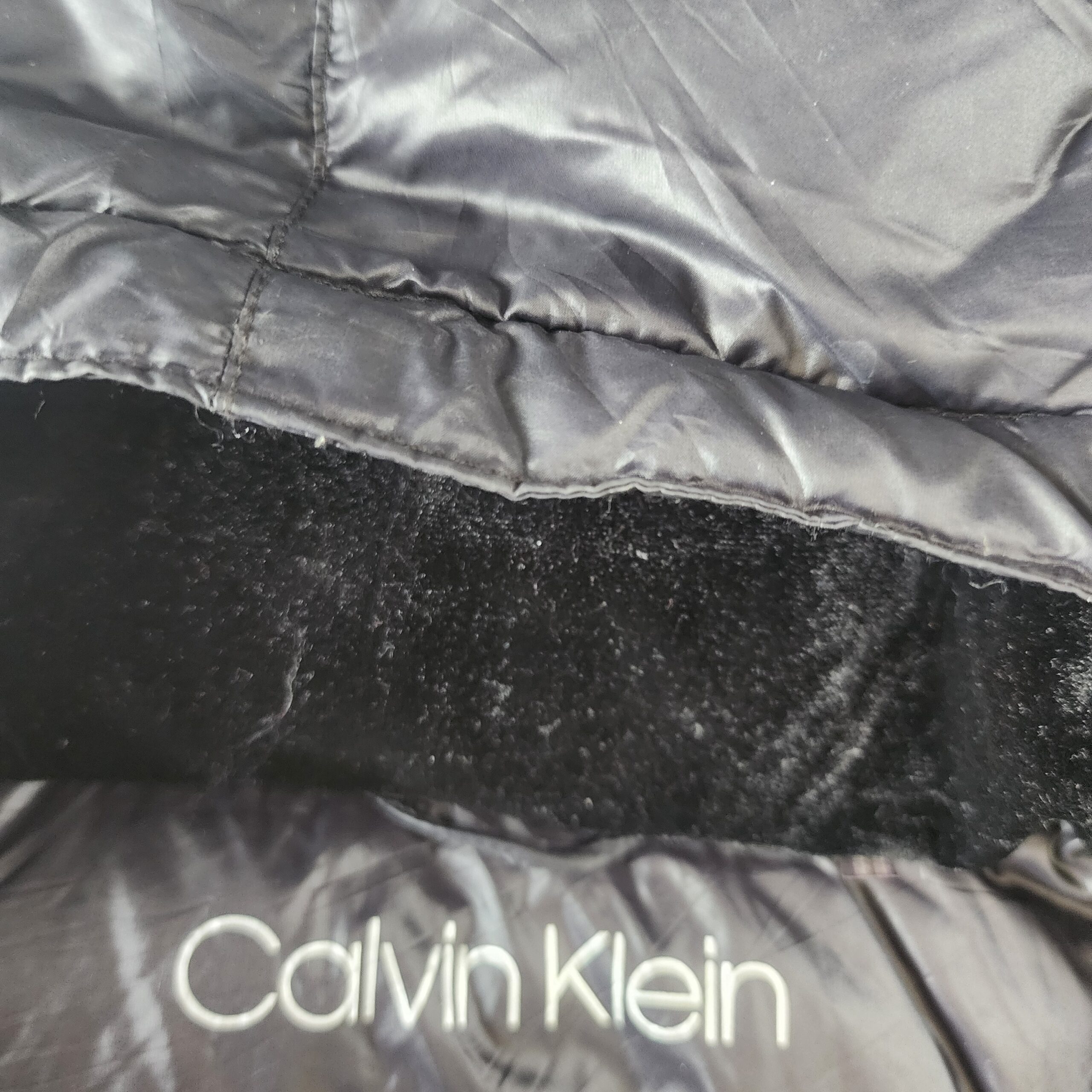 Chumpa Calvin Klein - Imagen 4