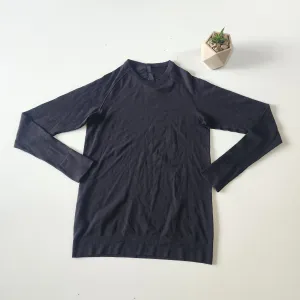 Playera de compresión Lululemon talla XL para caballero
