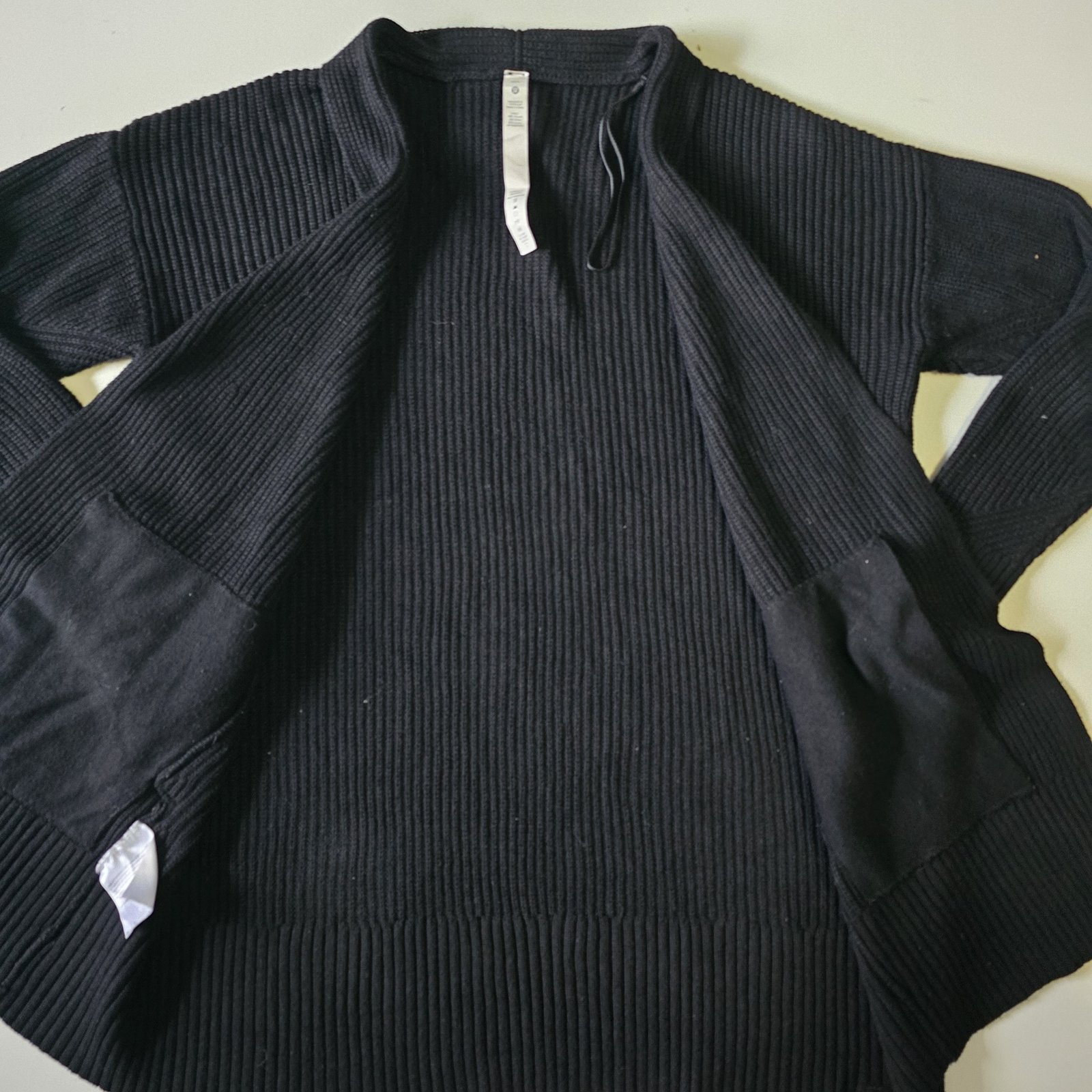 Cardigan Lululemon talla M/L para dama