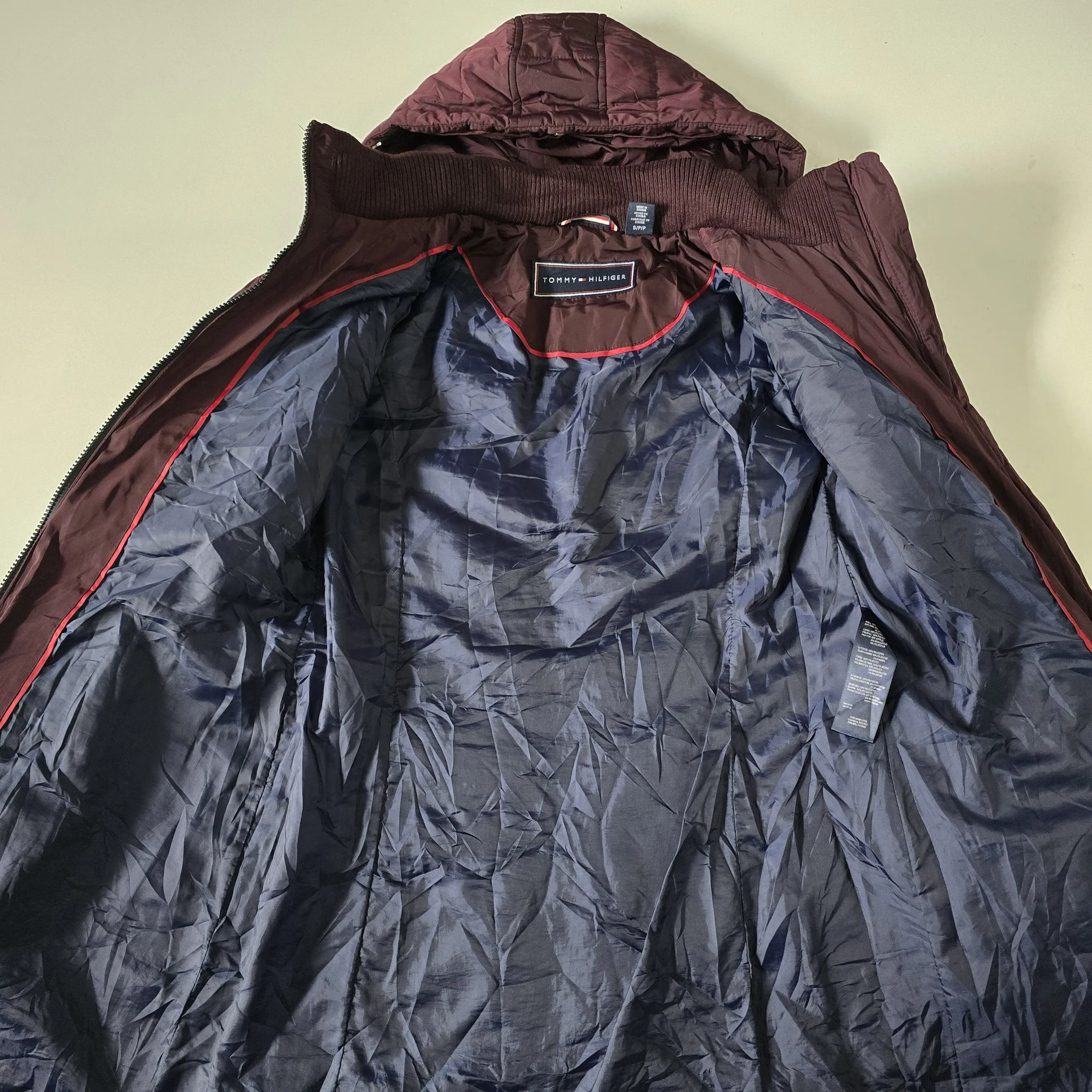 Chumpa Tommy Hilfiger talla S para dama
